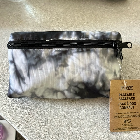 Victoria’s Secret pink packable backpack NWT - Picture 1 of 3